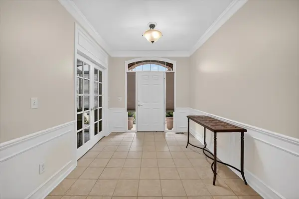 27118 Walloon WAY, Brownstown Twp, MI 48134