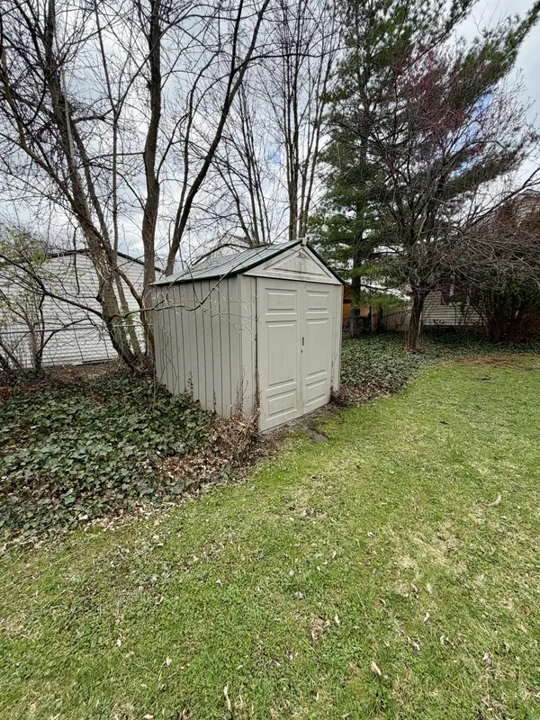 27420 Milton AVE, Warren, MI 48092