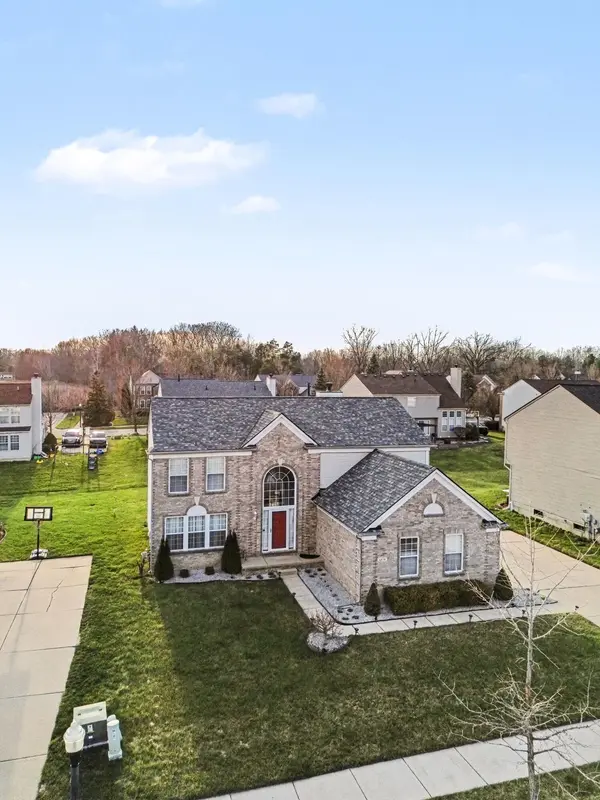 6424 Enchanted DR, Ypsilanti Twp, MI 48197