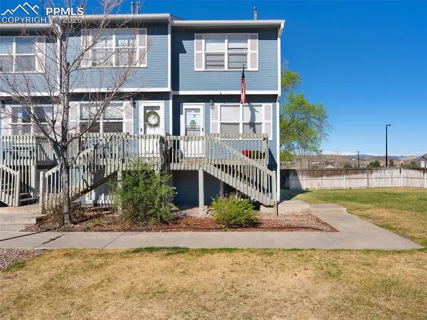 1882 Oakcrest CIR, Castle Rock, CO 80104