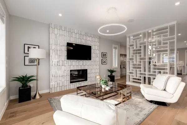 40 Timberline WAY SW, Calgary, AB T3H0W3