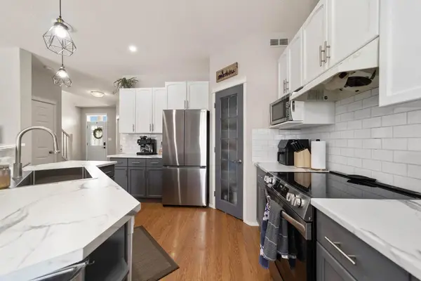 52 Elliott DR, Camrose, AB T4V 3X7