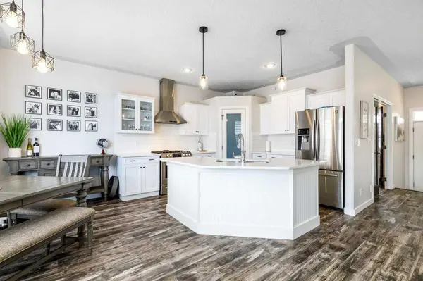 134 Langford CRES, Red Deer, AB T4R 3E5