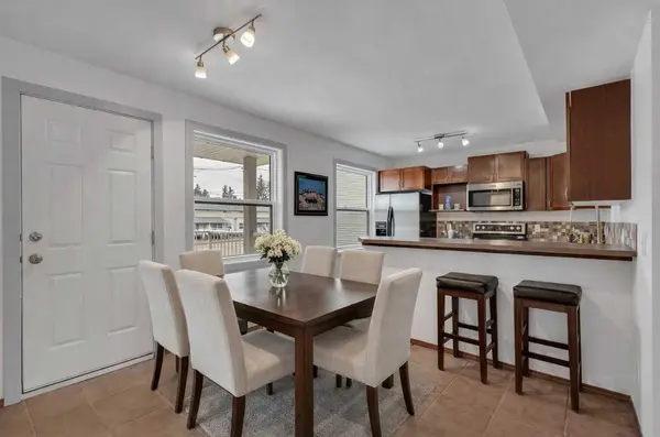 4525 31 ST SW #134, Calgary, AB T3E 2P8