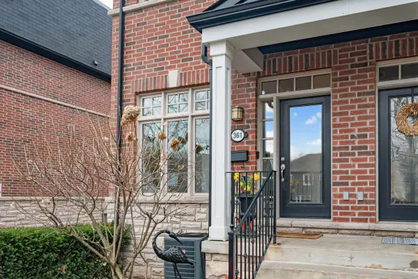 361 Roehampton AVE, Toronto C10, ON M4P 1S3