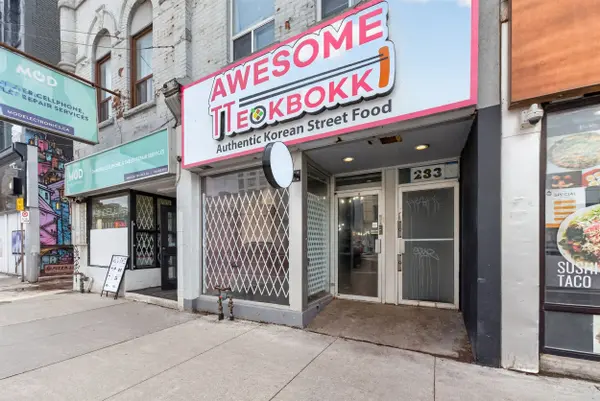 283 College ST #Main, Toronto C01, ON M5T 1S2