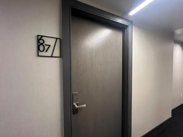 50 Forest Manor RD #607, Toronto C15, ON M2J 0E3