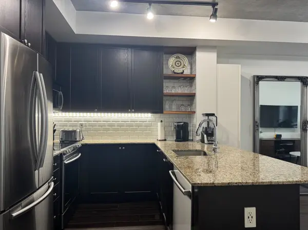 560 Front ST W #708, Toronto C01, ON M5V 1C1