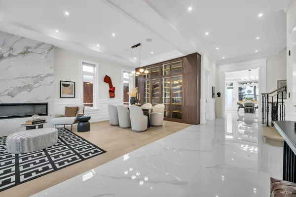 108 Abitibi AVE, Toronto C14, ON M2M 2V6