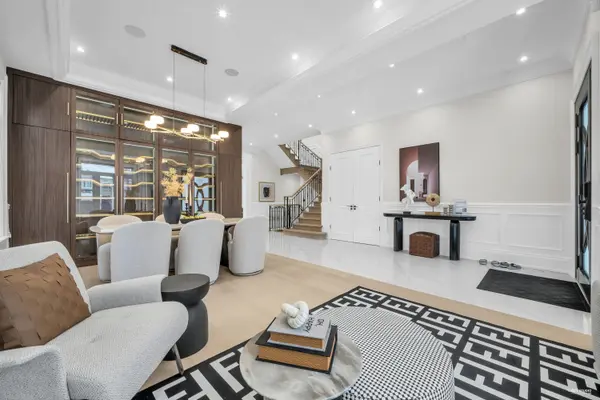 108 Abitibi AVE, Toronto C14, ON M2M 2V6