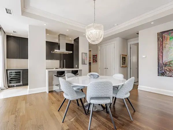 88 Davenport RD #602, Toronto C02, ON M5R 0A5