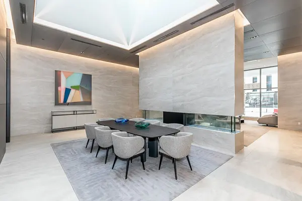 2221 Yonge ST #2507, Toronto C10, ON M4S 3B4