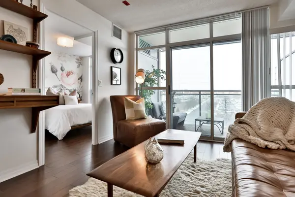 1600 Charles ST #509, Whitby, ON L1N 0G4