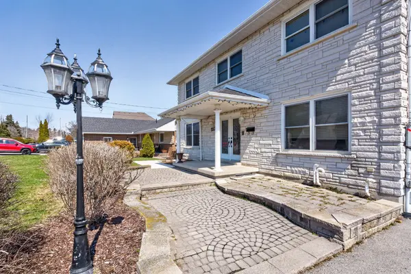 357 Powell RD, Whitby, ON L1N 2H5