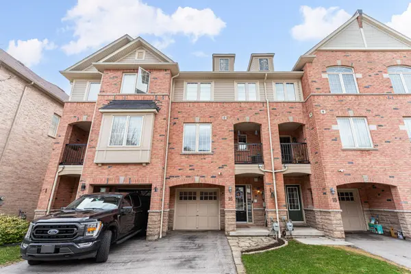 16 Clowes ST, Ajax, ON L1Z 0K9