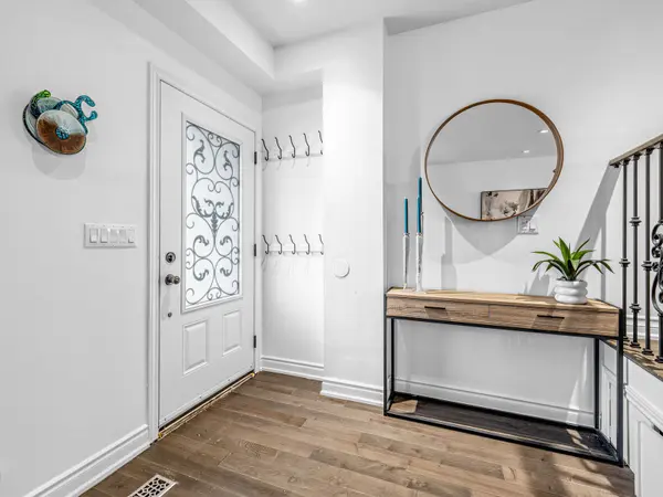 358 Mortimer AVE, Toronto E03, ON M4J 2E2