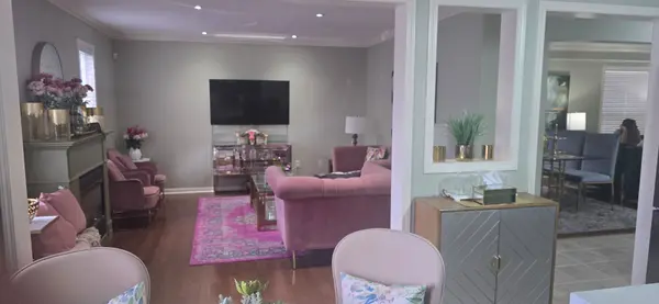 122 Medland AVE, Whitby, ON L1P 1W7