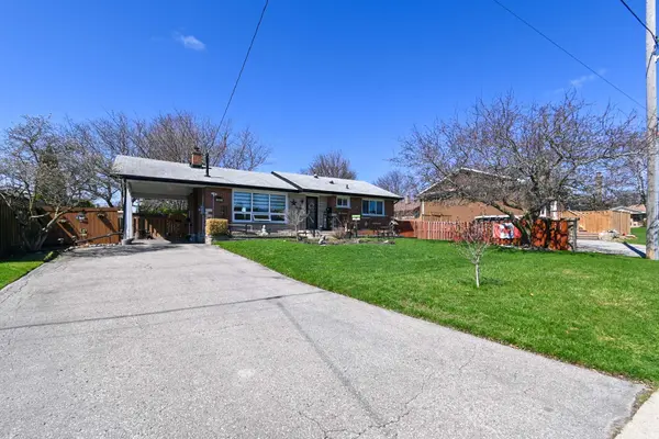 522 Rosmere ST, Oshawa, ON L1J 5H6