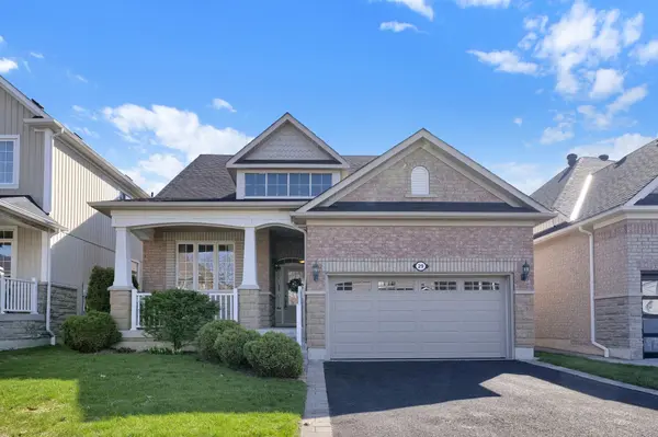 29 Rockland CRES, Whitby, ON L1M 0A8