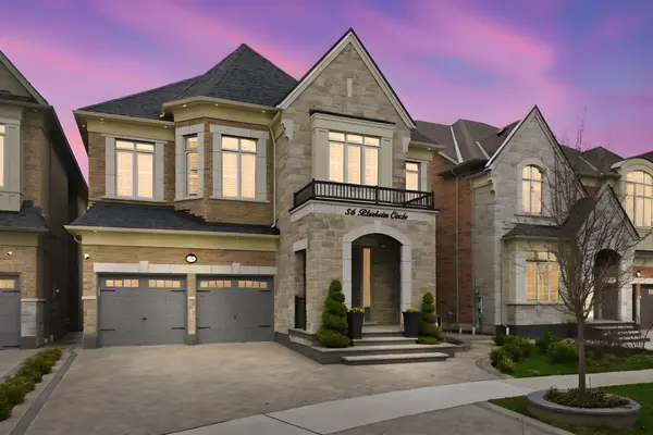 36 Blenheim CIR, Whitby, ON L1P 0E3