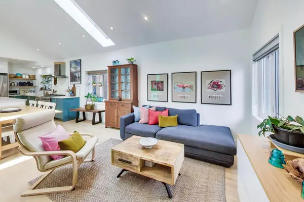 45 Berkshire AVE, Toronto E01, ON M4M 2Z6