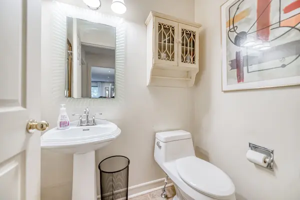 267 Aurora Heights DR, Aurora, ON L4G 5C3