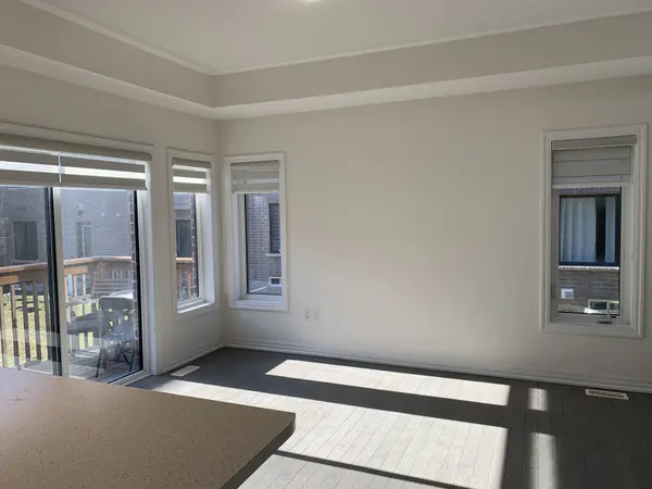 179 William Booth AVE, Newmarket, ON L3Y 4V9