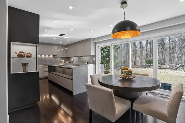 14038 Bayview AVE, Aurora, ON L4G 3G8