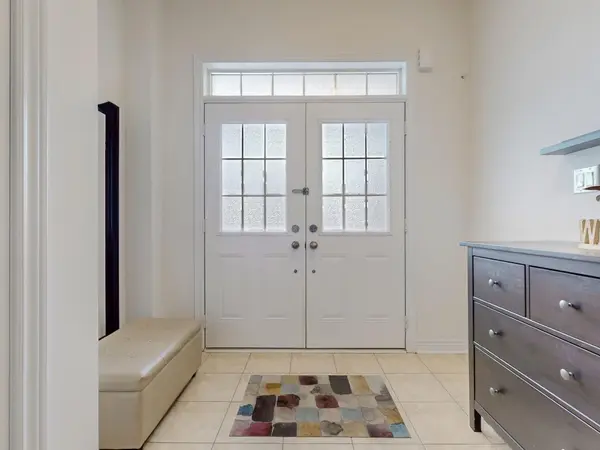 32 Blue Grouse RD, Vaughan, ON L6A 4B9