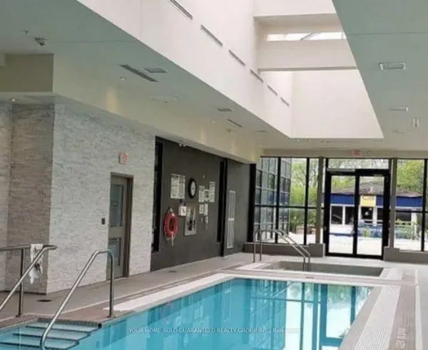 9618 Yonge ST #303, Richmond Hill, ON L4C 0X5