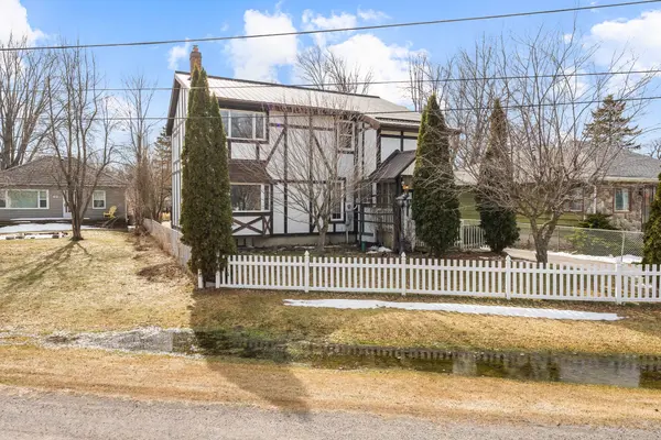 46 Isle Vista DR, Georgina, ON L0E 1N0