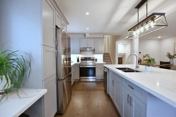 556 Spruce ST, Collingwood, ON L9Y 4B4