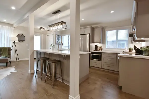 556 Spruce ST, Collingwood, ON L9Y 4B4