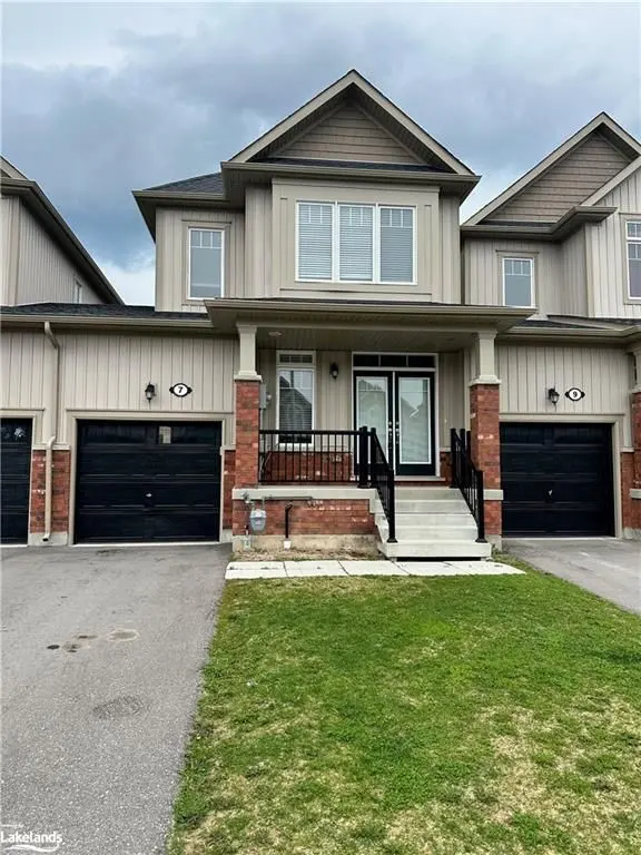7 Bailey ST, Collingwood, ON L9Y 2L5