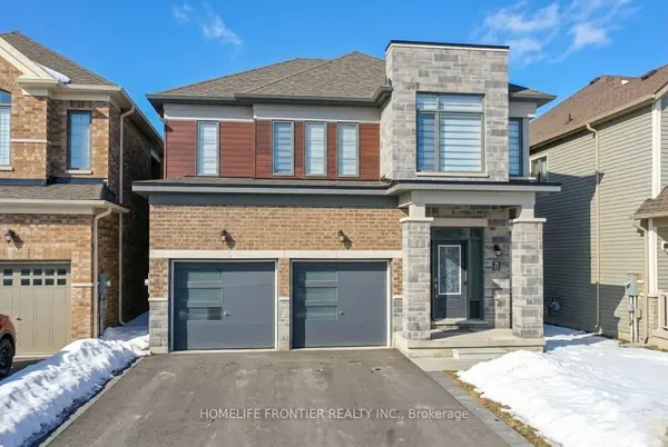 27 Bannister RD SE, Barrie, ON L9J 0L5