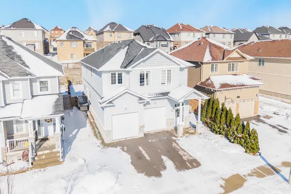 3114 Emperor DR, Orillia, ON L3V 0G4