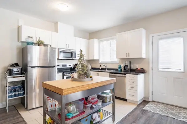 3114 Emperor DR, Orillia, ON L3V 0G4