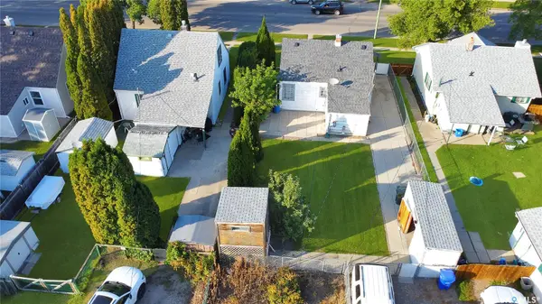 755 4th STREET E, Prince Albert, SK S6V 0K4