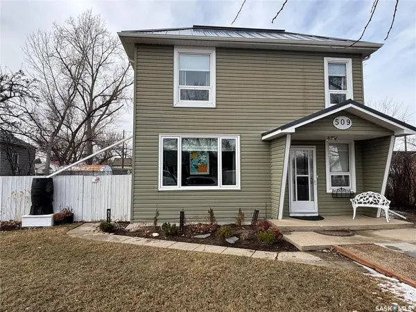 509 Harder STREET, Maple Creek, SK S0N 1N0