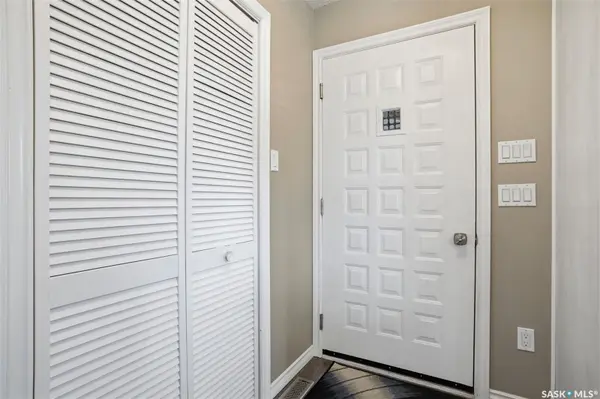 347 DELARONDE ROAD, Saskatoon, SK S7J 3Y5