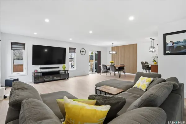 6915 Whelan DRIVE, Regina, SK S4X 3W2