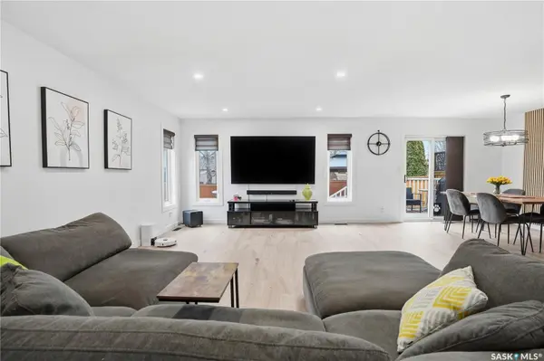 6915 Whelan DRIVE, Regina, SK S4X 3W2