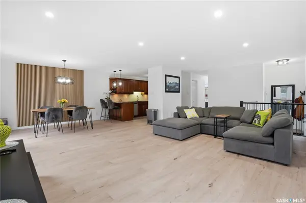 6915 Whelan DRIVE, Regina, SK S4X 3W2