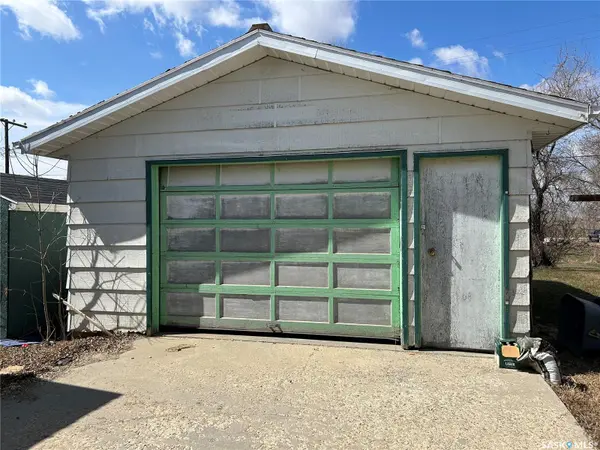 321 3rd STREET, Frobisher, SK S0C 0Y0