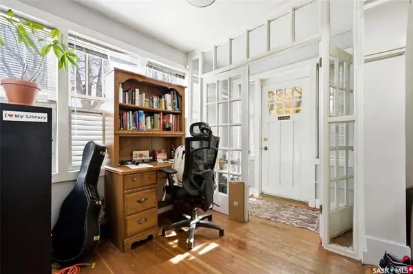 2168 MONTAGUE STREET, Regina, SK S4T 3J9