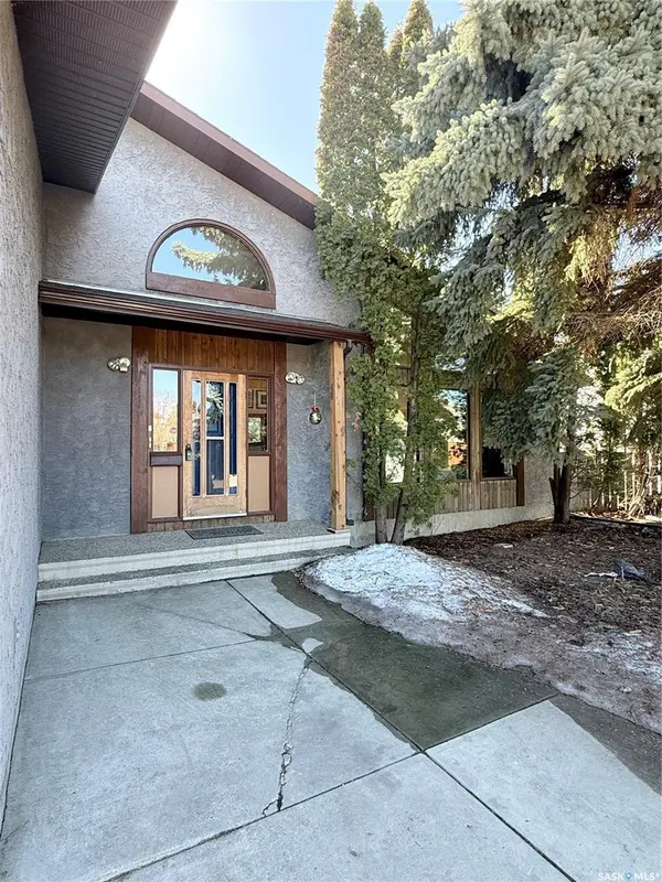 230 BAKER PLACE, Saskatoon, SK S7N 3L1