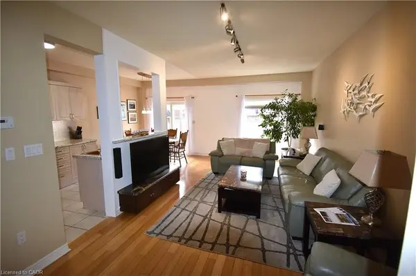 2229 WALKERS Line #9, Burlington, ON L7M 4X4