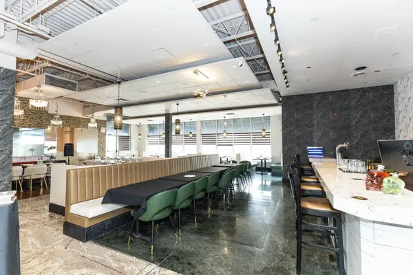 15 Gateway BLVD #102, Brampton, ON L6T 0H4