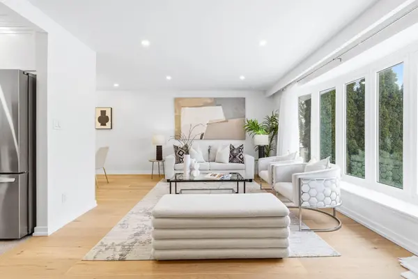 1271 Canford CRES, Mississauga, ON L5J 3M9