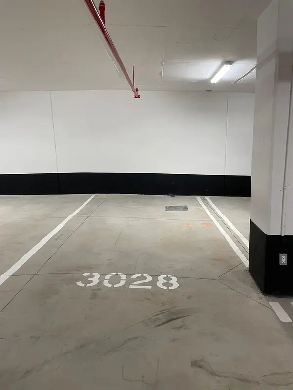 3220 William Coltson AVE #617, Oakville, ON L6H 7X9